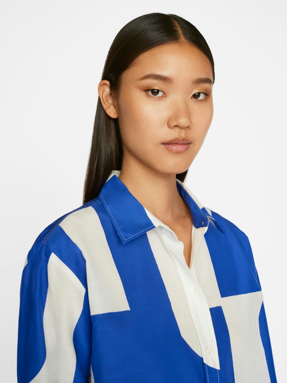shirt detail view